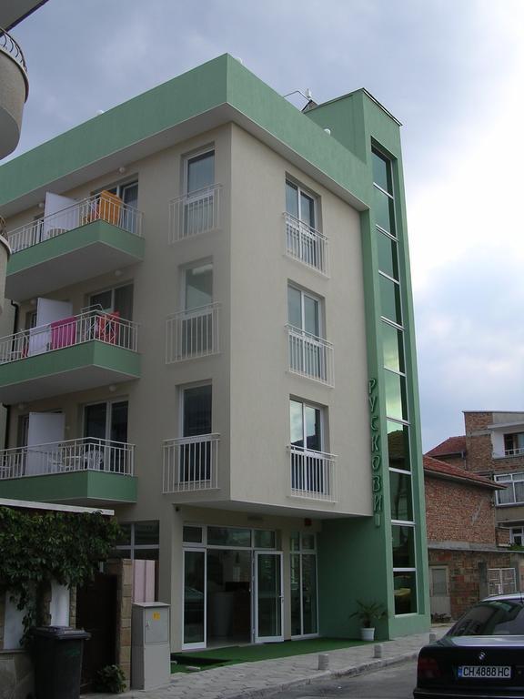 Pension Ruskovi Guesthouse ラヴダ エクステリア 写真