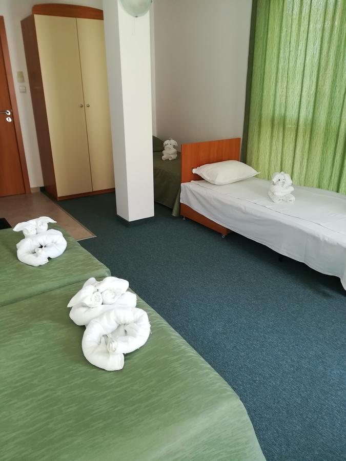 Pension Ruskovi Guesthouse ラヴダ エクステリア 写真